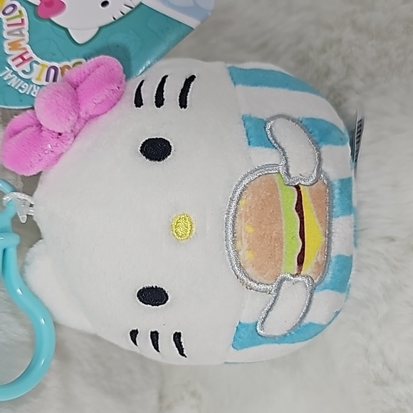 Squishmallows Hello Kitty and Friends Keychain 3.5" - Picture 2 of 5